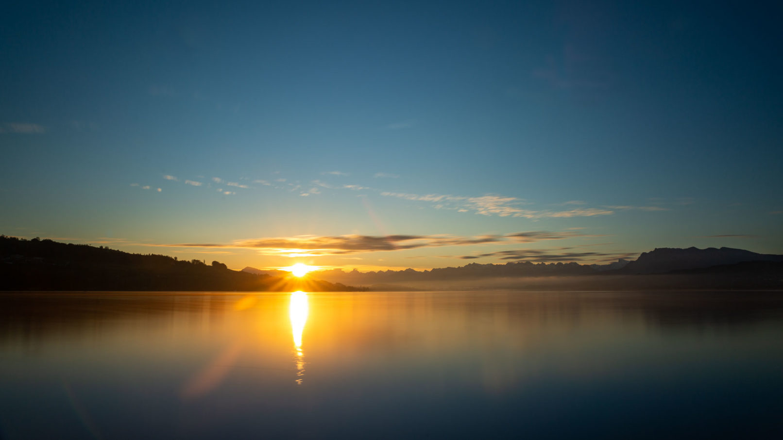 Fotomacher Langzeitaufnahme mit Morgensonne am See